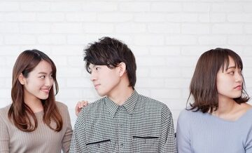 『元カノが忘れられない』と言われたときの正しい対処法