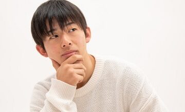 好意を悟らせずに距離を縮める会話術