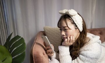 夜にLINEしないほうがいい理由｜男の心理とは？